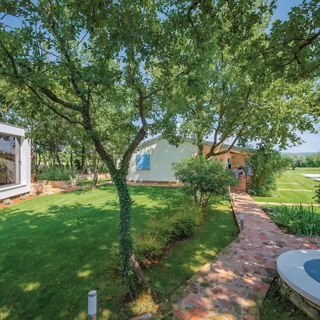 Experience By Interhome