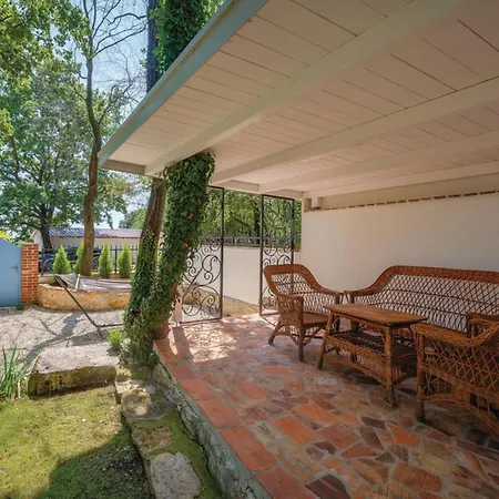 Experience By Interhome Prázdninový dům Tar-Vabriga