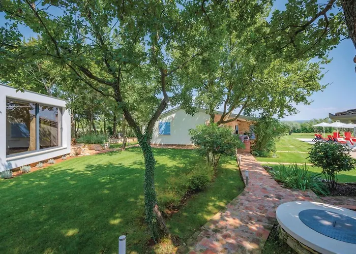 Experience By Interhome